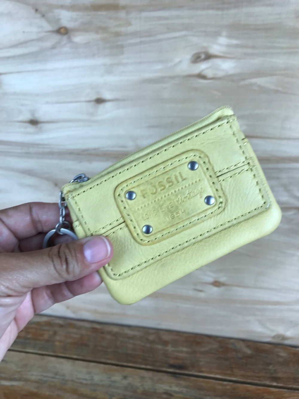 Fossil Yellow Leather Coin Pouch Keychain ID‎ Window Long Live Vintage
